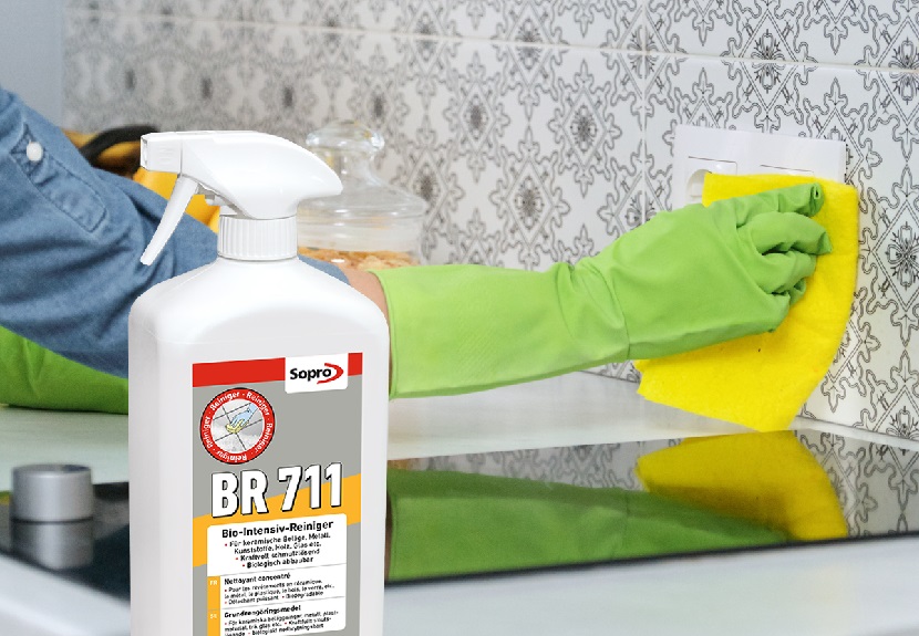 Tisztító és ápolószer Tisztító és ápolószer